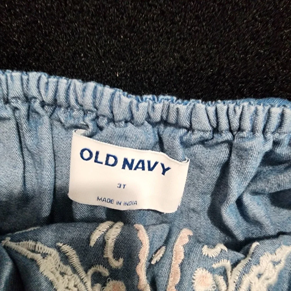 Old Navy Denim Chambray Embroidered‎ Cold Shoulder Romper Girls 3T